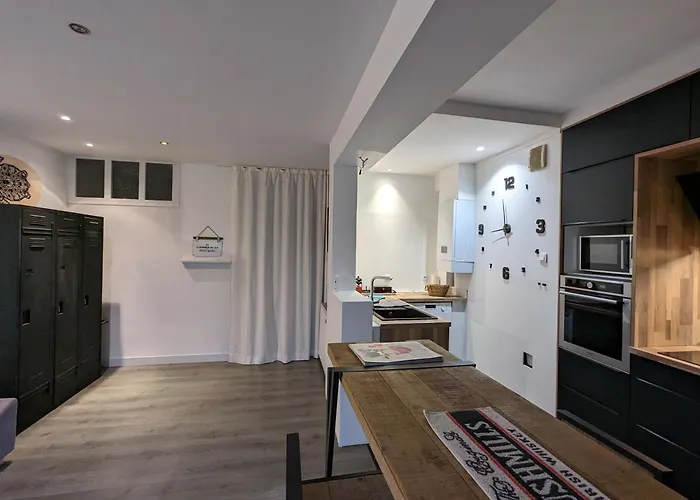 Hyper Centre La Roche Sur Yon - Appartement Spacieux Et Lumineux