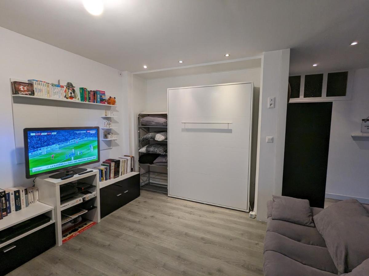 Appartement Hyper Centre Sur Yon - Spacieux Et Lumineux *